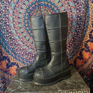 DEMONIA platform boots NEW WITH BOX slacker-230s